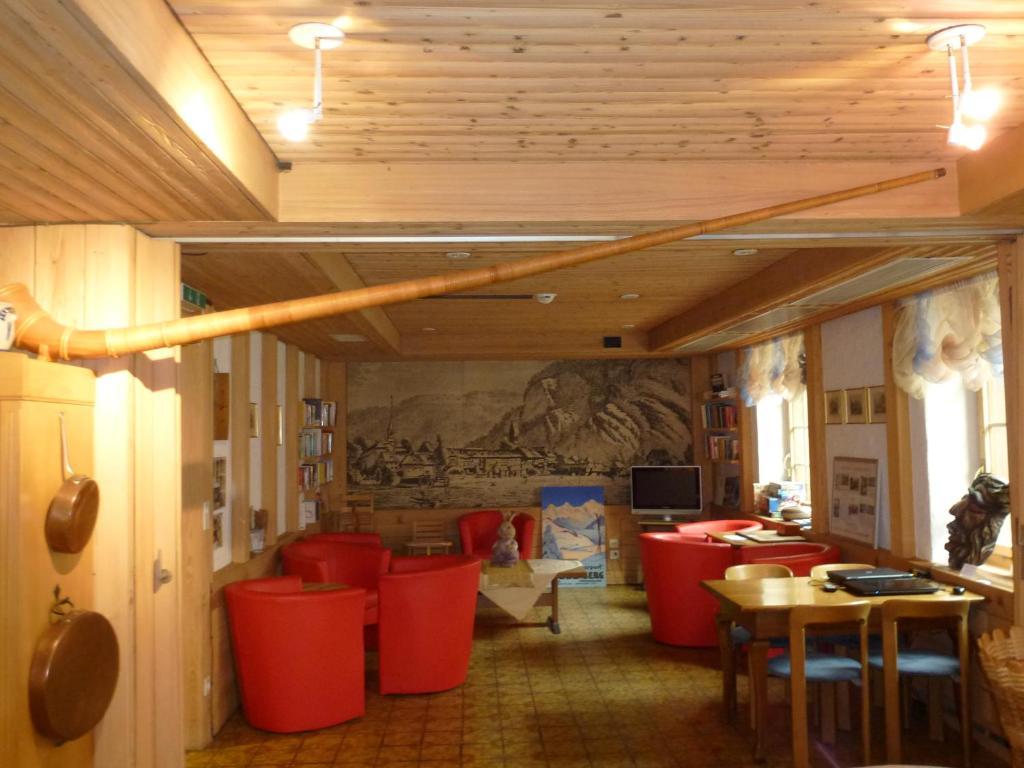Hotel Post Hardermannli Unterseen Zewnętrze zdjęcie