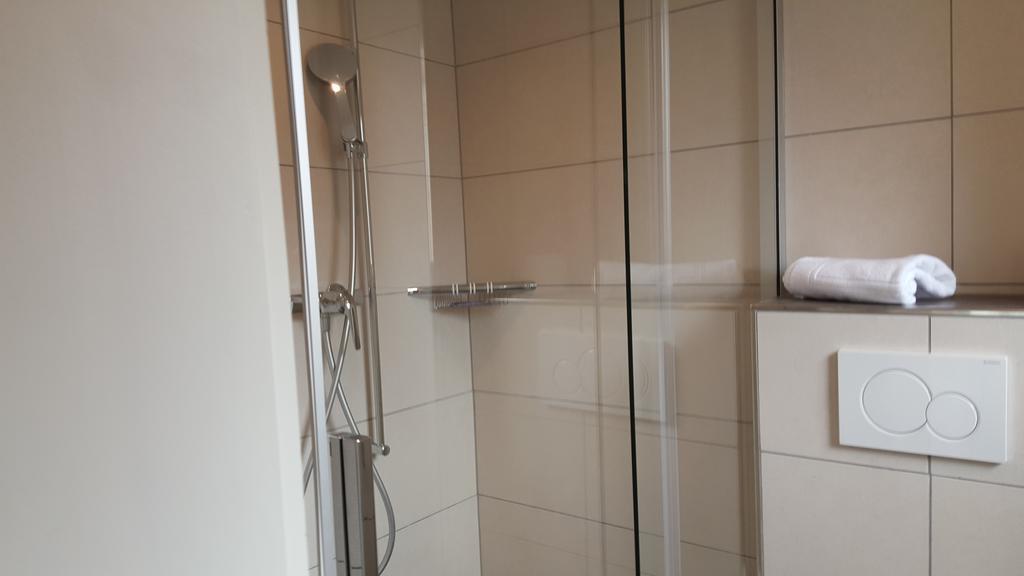 Hotel Post Hardermannli Unterseen Zewnętrze zdjęcie