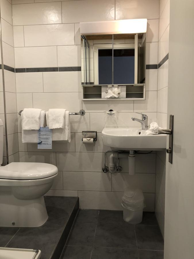 Hotel Post Hardermannli Unterseen Zewnętrze zdjęcie